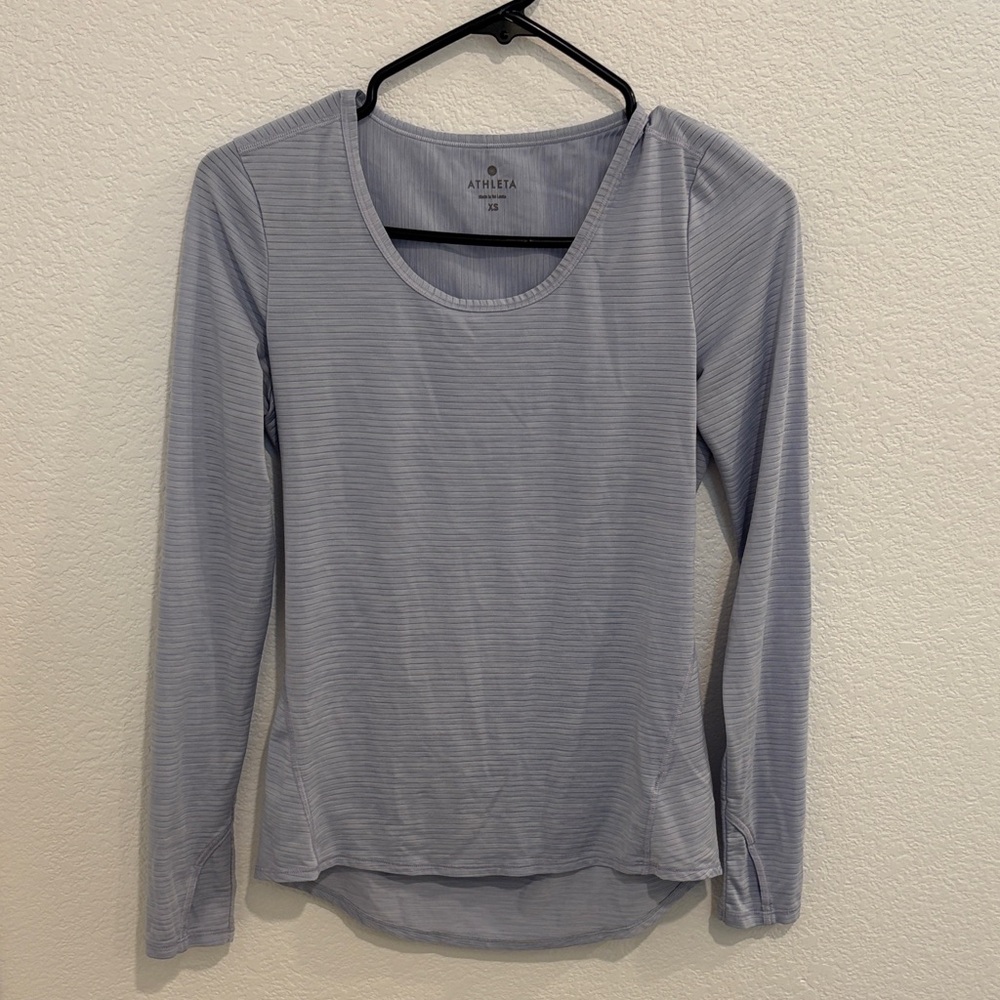 Athleta Light Gray Striped Long Sleeve Scoop Neck Top